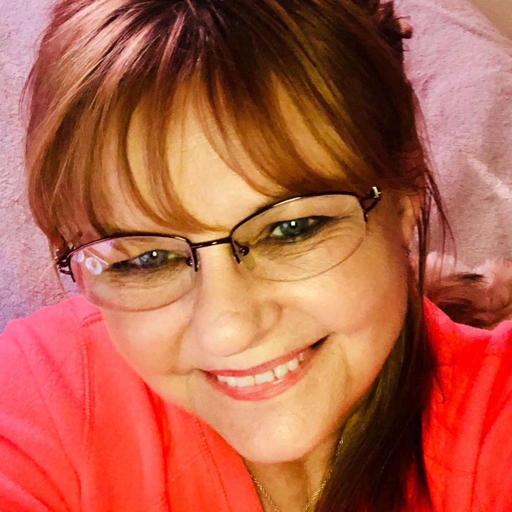 Meet your Posher, Mara